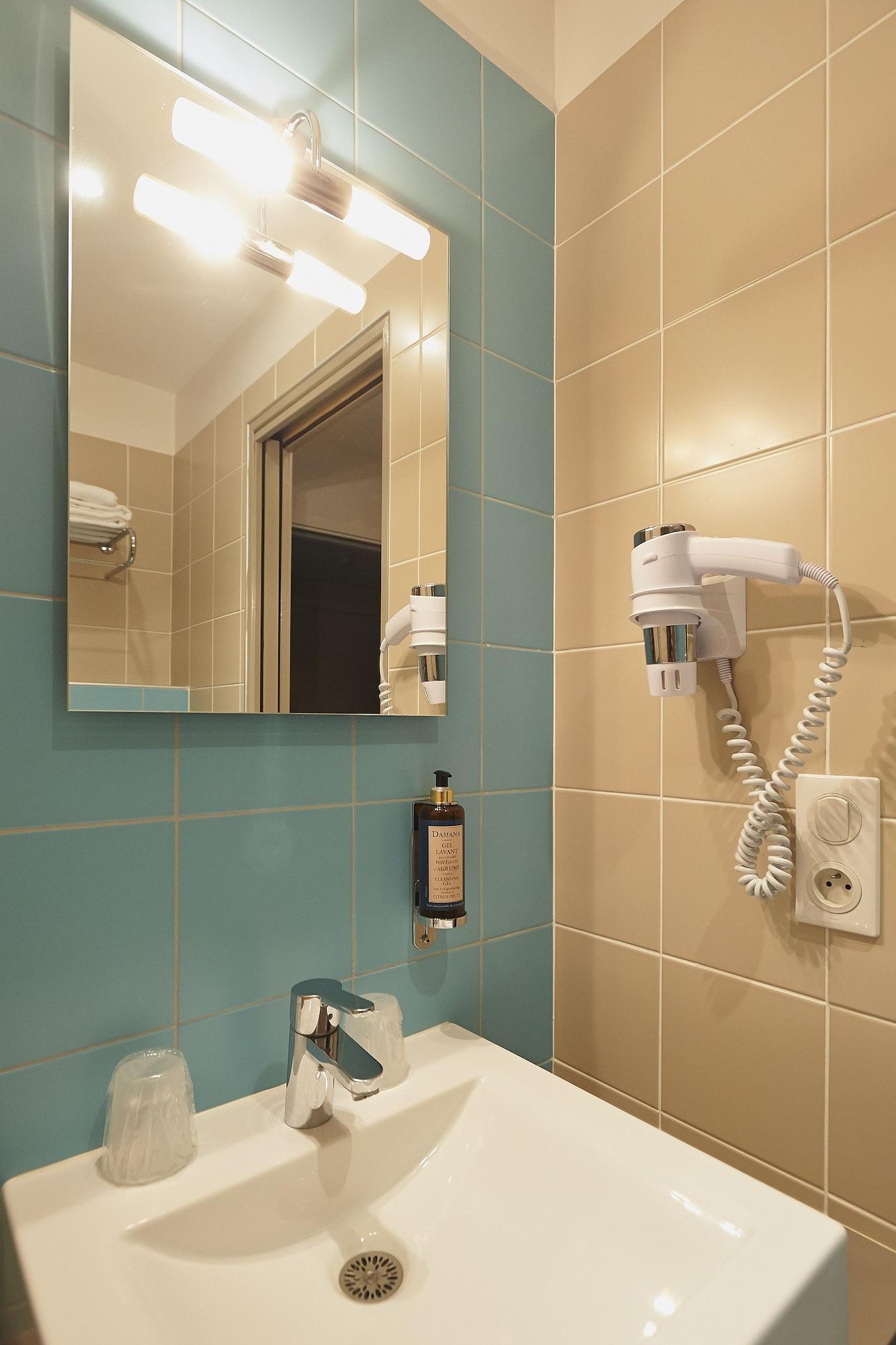 Cit'Hotel Les Alizes Лимож Екстериор снимка